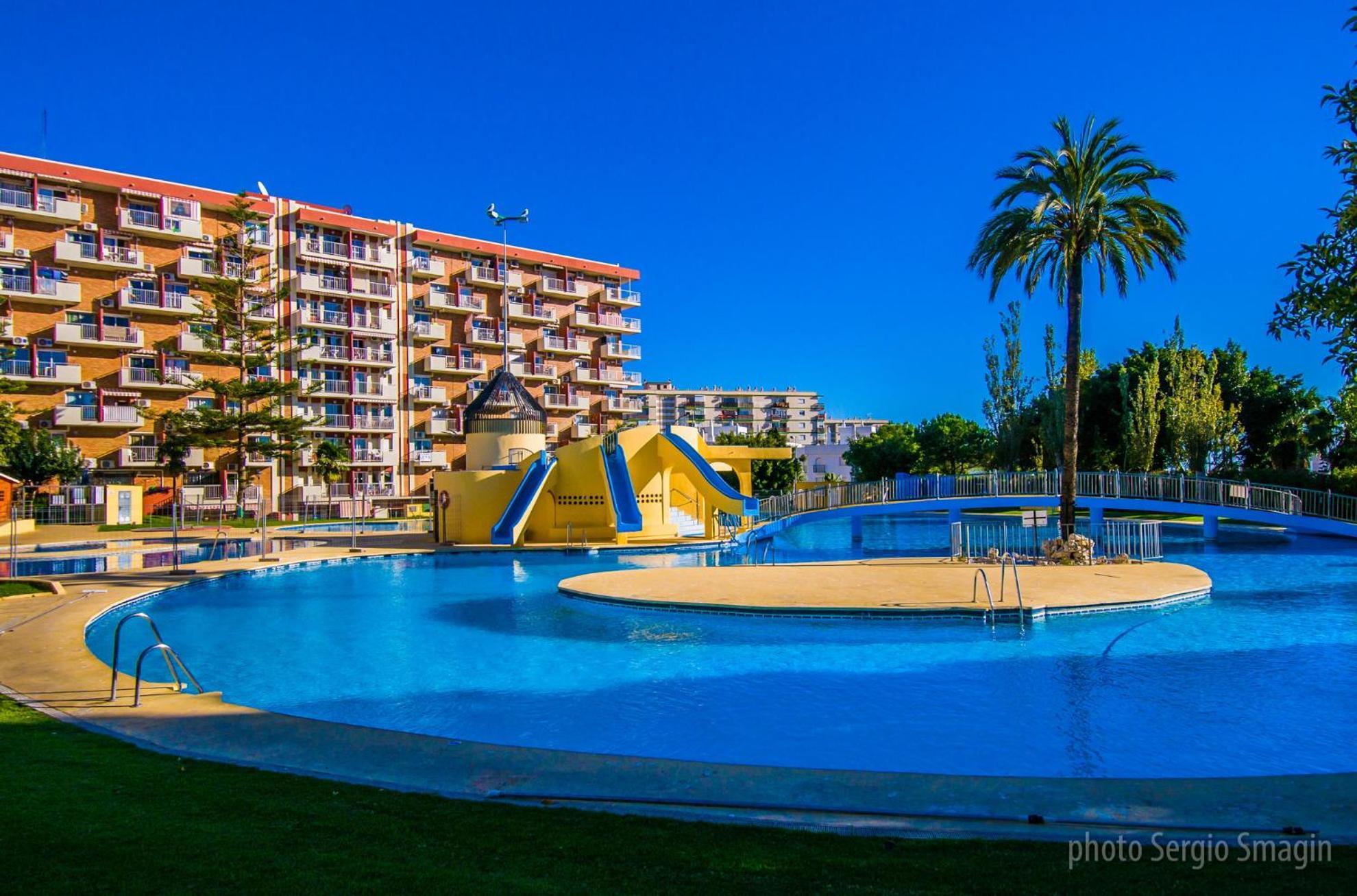 532 Minerva Apartamentos- Vistas Al Mar Y A La Piscina - Excelente Ubicacion Benalmadena Exterior photo