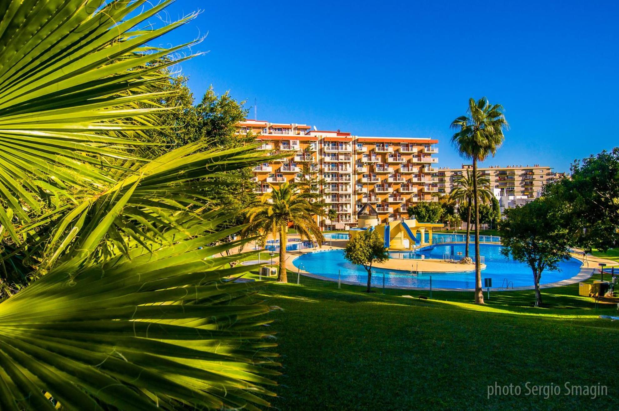 532 Minerva Apartamentos- Vistas Al Mar Y A La Piscina - Excelente Ubicacion Benalmadena Exterior photo